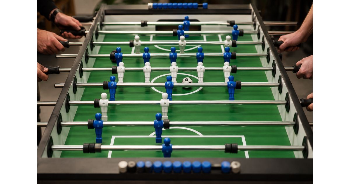 Tischkicker Regeln: Die wichtigsten Regeln für spannende und faire Spiele